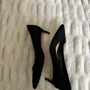 Banana Republic Suede Kitten Heels